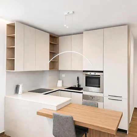 Appartement At New Bazaar